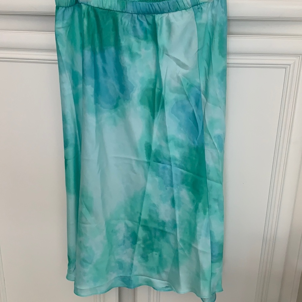 Multi colored spring/summer skirt with shine